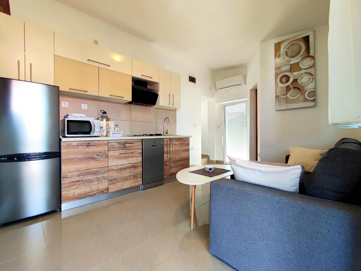 Apartments Jolic Vir Luaran gambar