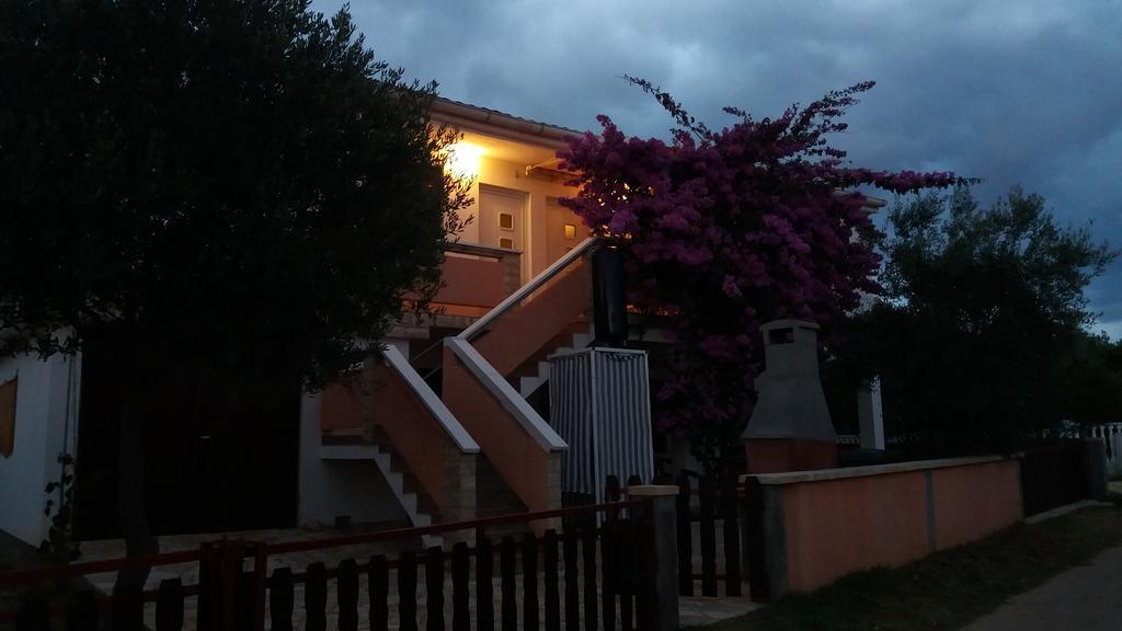 Apartments Jolic Vir Luaran gambar