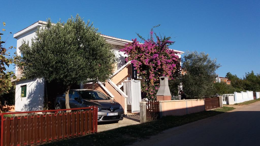 Apartments Jolic Vir Luaran gambar
